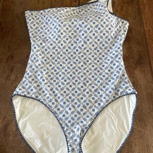 Blue and White One-shoulder Swimsuit